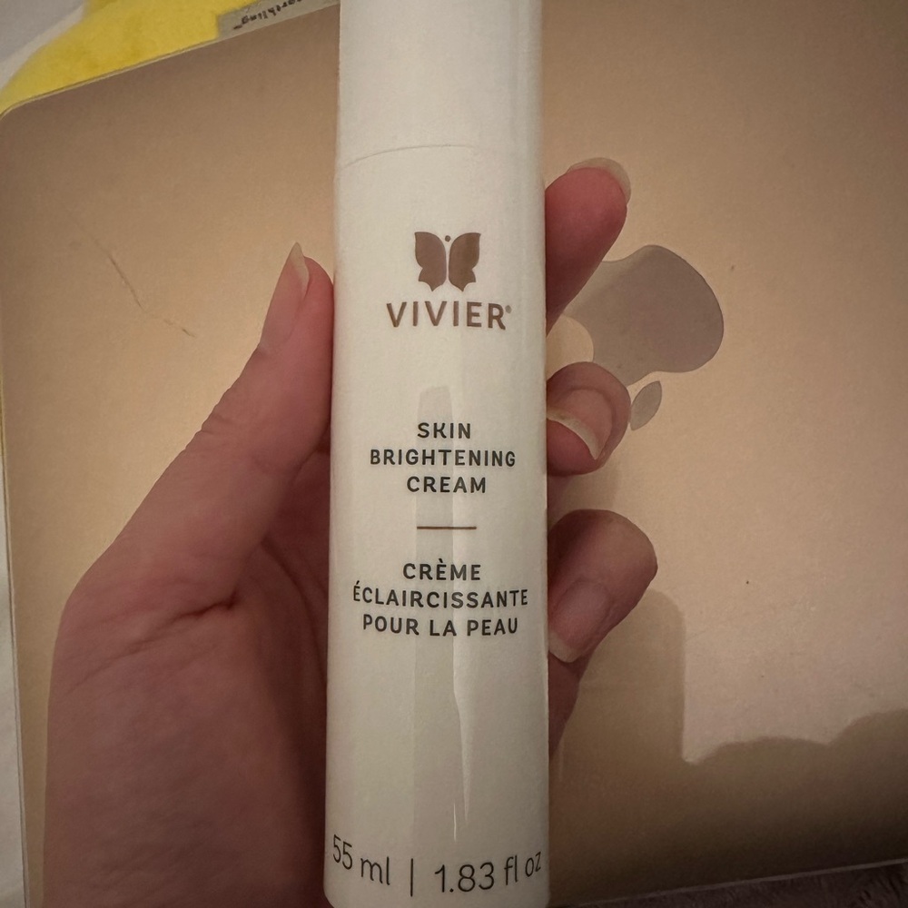 Vivier Skin Brightening Cream - Elegant White